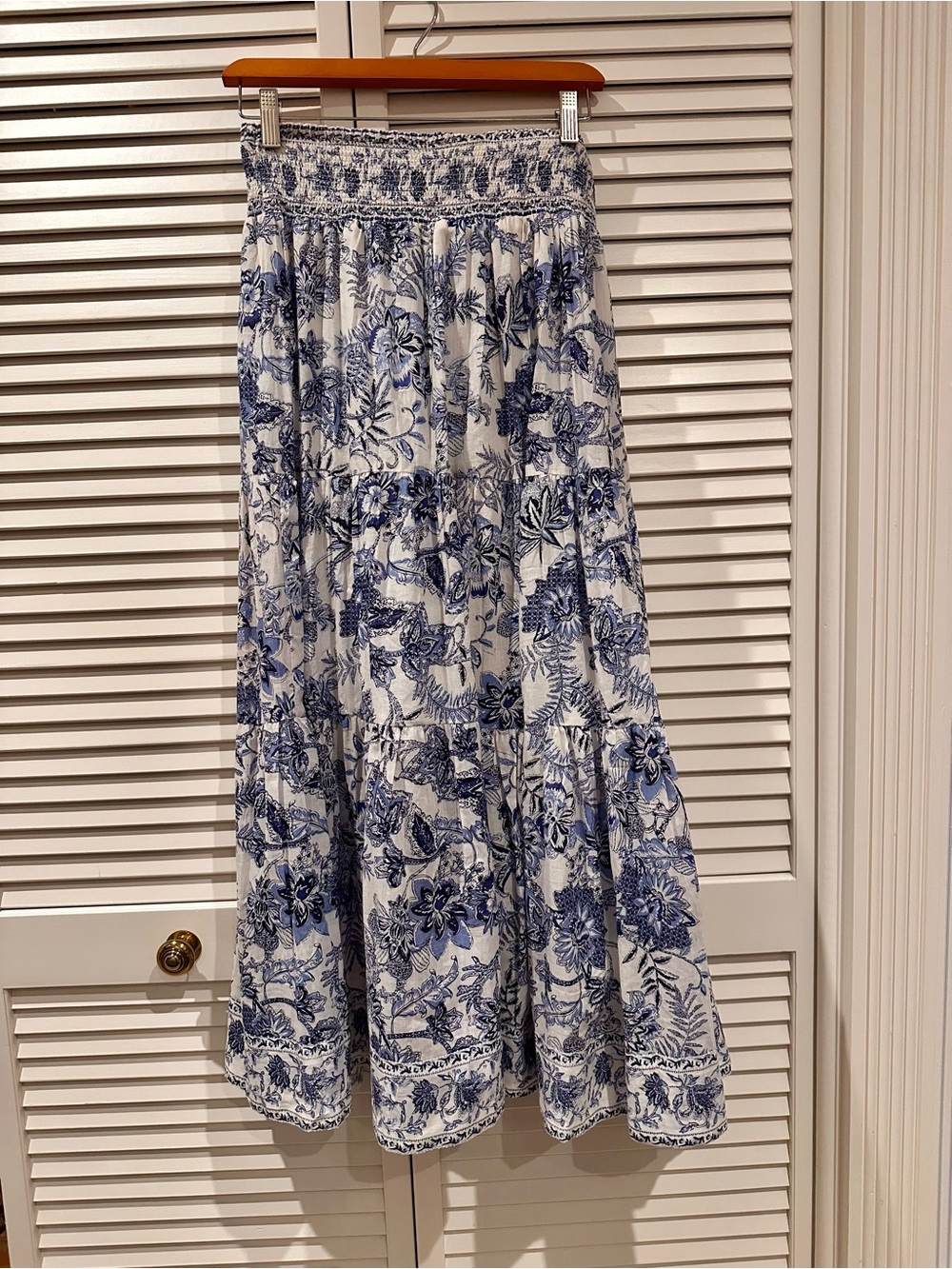 Like New Floral Maxi Skirt
